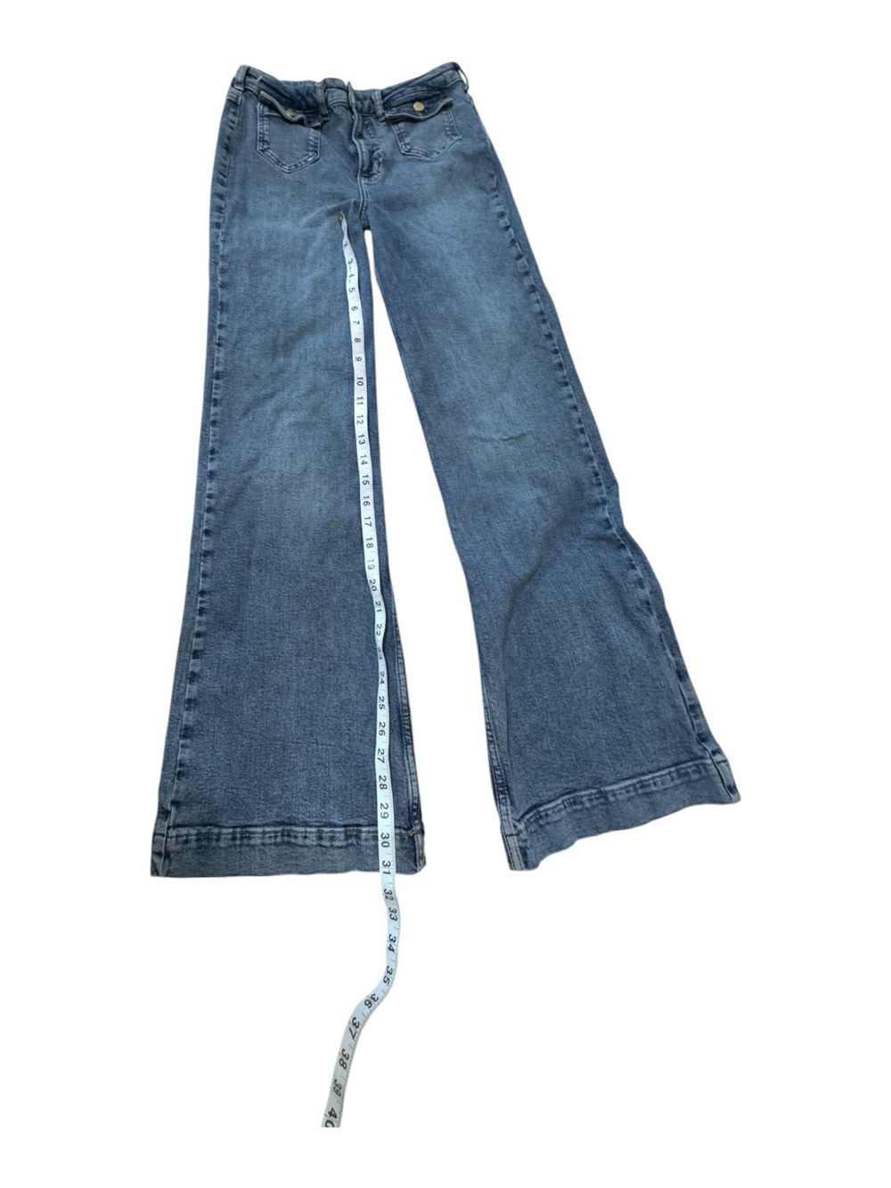Pilcro High-Rise Wide-Leg Jeans in Medium Blue - Picture 3 of 7